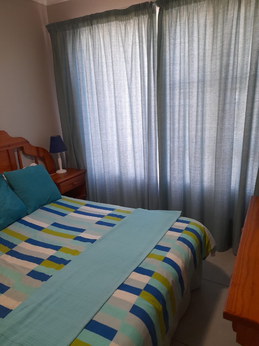 2 Bedroom Property for Sale in Wavecrest Eastern Cape